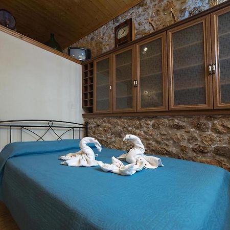 Апартаменты Menecrates Rustic - San Matteo Agios Matthaios  Экстерьер фото
