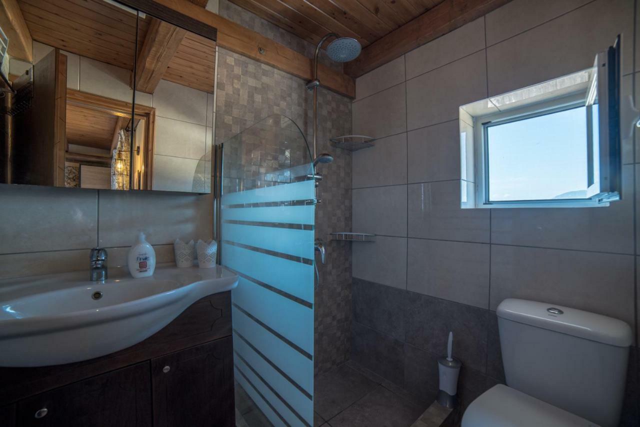 Апартаменты Menecrates Rustic - San Matteo Agios Matthaios  Экстерьер фото
